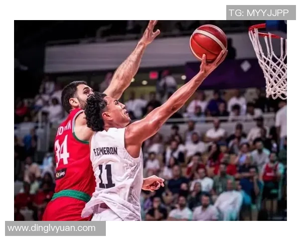 雪城大学与亚利桑那大学激战正酣谁将赢得这场篮球盛宴